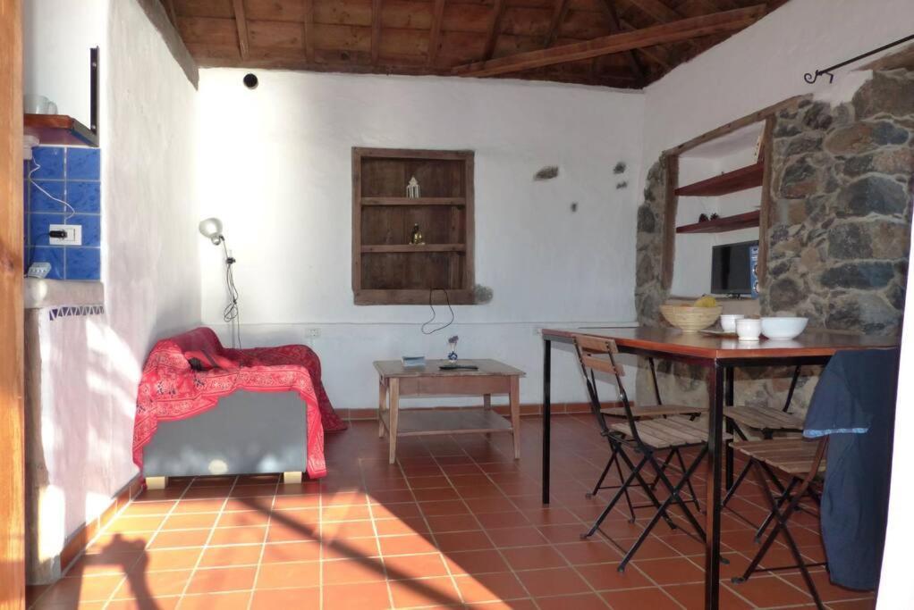 Casita En El Campo Con Vista Al Oceano Villa Tijarafe Exterior photo